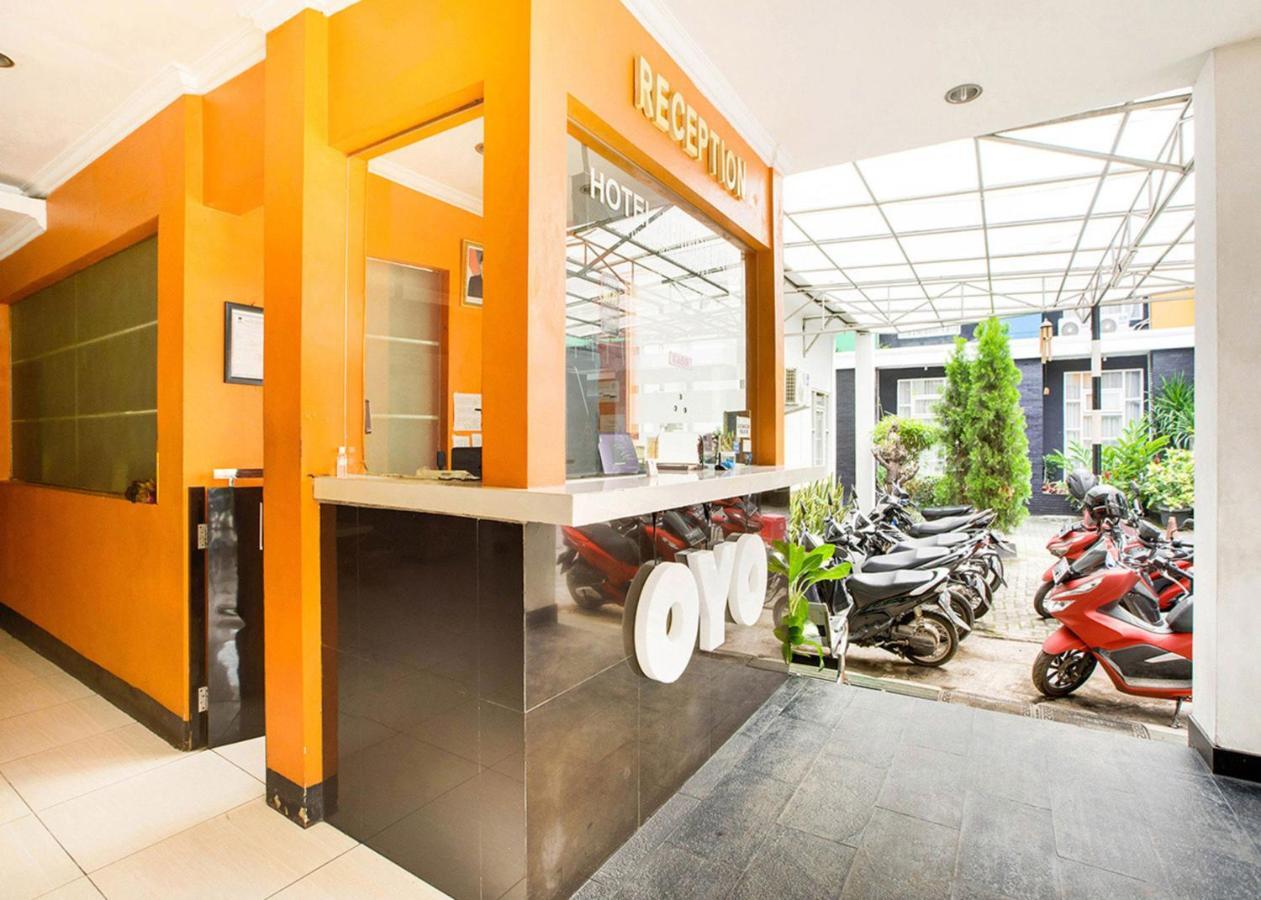 Oyo 2554 Hotel Arimbi Lama Dewi Sartika Bandung Kültér fotó