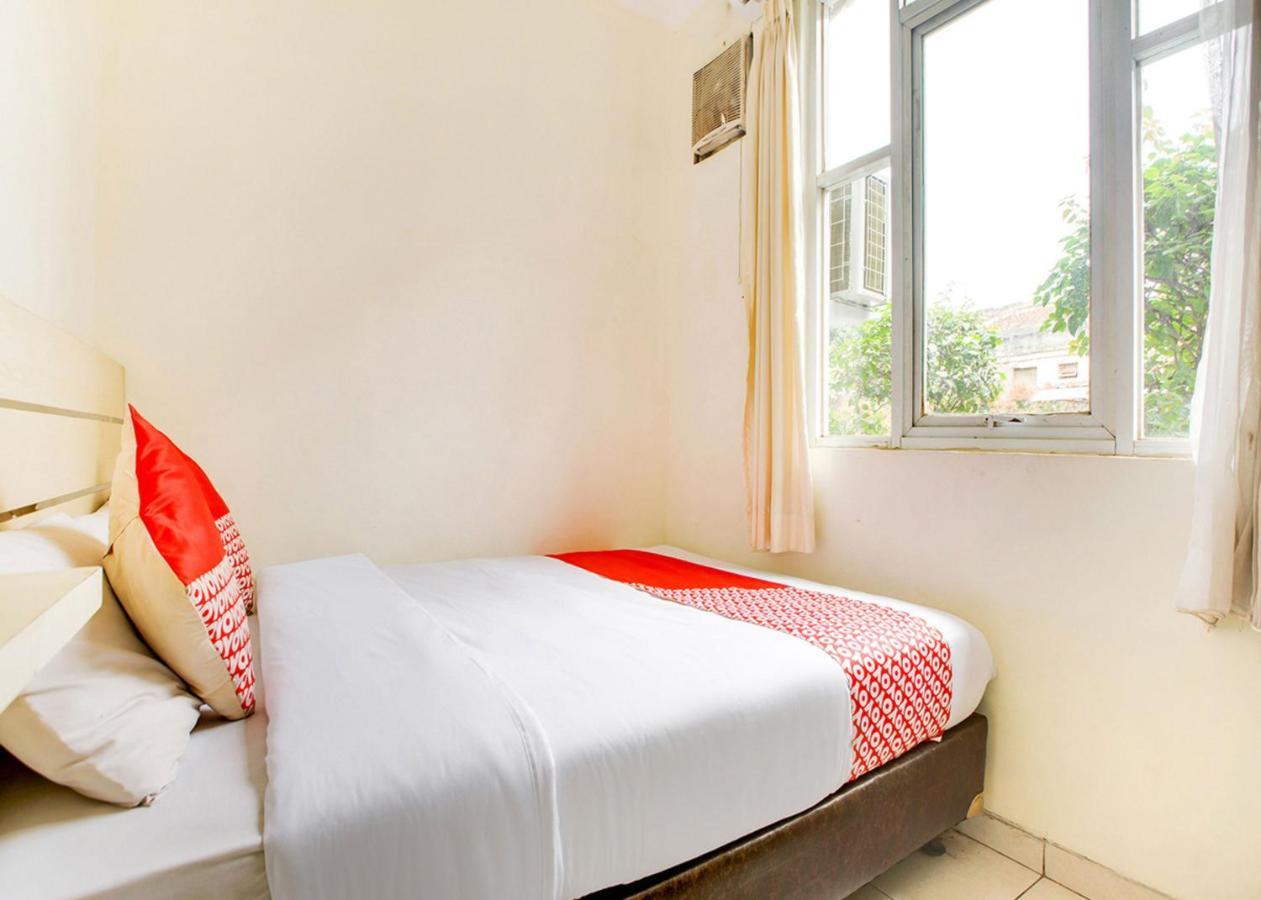 Oyo 2554 Hotel Arimbi Lama Dewi Sartika Bandung Kültér fotó