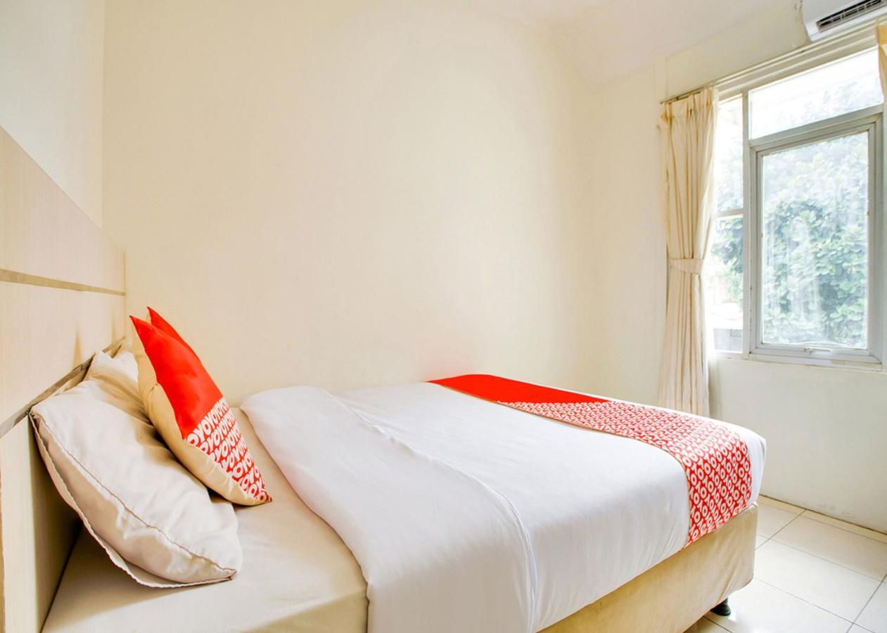 Oyo 2554 Hotel Arimbi Lama Dewi Sartika Bandung Kültér fotó