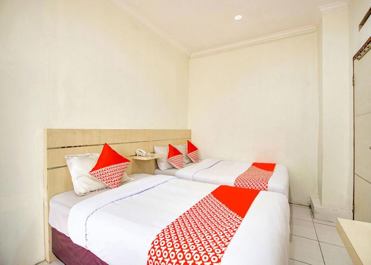 Oyo 2554 Hotel Arimbi Lama Dewi Sartika Bandung Kültér fotó