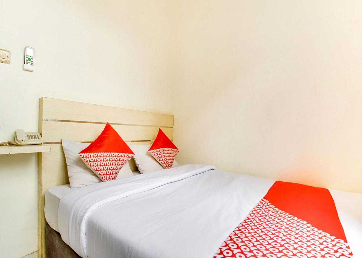 Oyo 2554 Hotel Arimbi Lama Dewi Sartika Bandung Kültér fotó